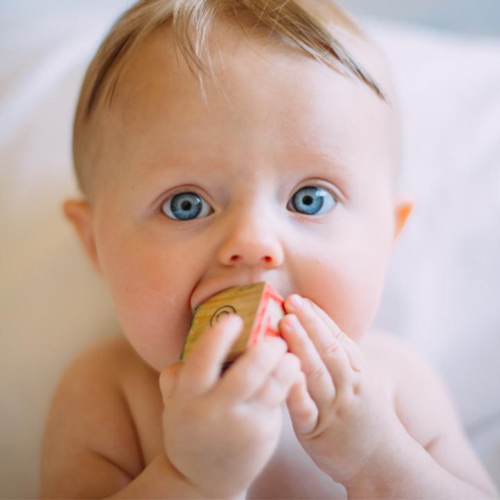Signs and symptoms of teething